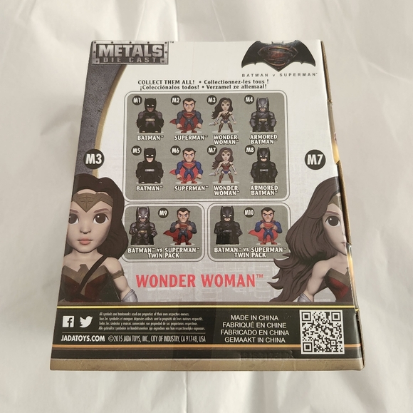 Metals Batman V Superman 4 inch Classic Figure - Wonder Woman M7 - Picture 6 of 7